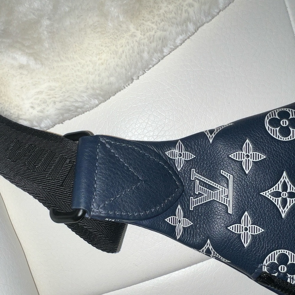 Louis Vuitton Slate Blue Monogram Sling Belt Bag with coin pouch - Picture 10 of 14